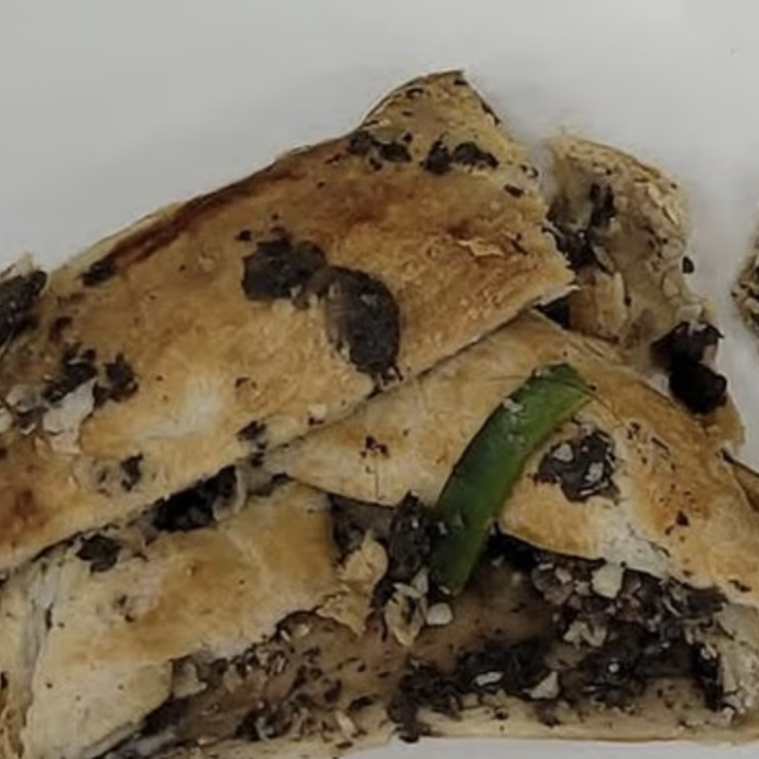 I piatti di colore diverso per riconoscere il filetto avvelenato, l’essiccatore per i funghi mortali e la finta ‘diarrea esplosiva’: le prove che incastrano Erin Patterson