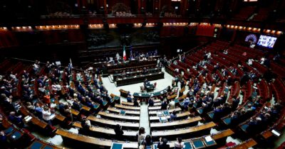 Copertina di Dazi: imbarazzo a Chigi, niente mozione