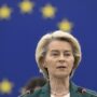 Copertina di La sfiducia a von der Leyen spacca i partiti in Ue: dai Socialisti a Ecr, ecco chi si divide. Ursula salva ‘grazie’ alla destra