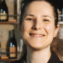 Copertina di Crolla il tetto del ristorante stellato Essenza di Terracina, morta la sommelier Marta Serverin