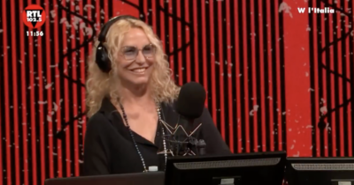 Copertina di “Mi sono vestita da Lady Gaga per ballare Bad Romance e devo dire che non mi saliva la tuta di lattice, ero in una diretta. Una roba…”: lo rivela Antonella Clerici