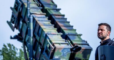 Copertina di Gianandrea Gaiani: “Al di là degli annunci gli Usa non hanno più armi, l’Ue ancor meno”