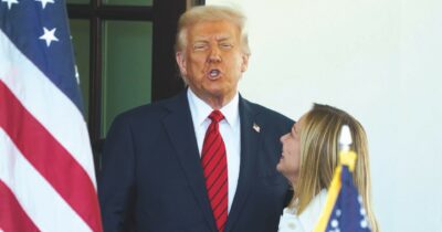 Copertina di Dazi, Meloni sente Trump: ok al 10% ma con 3 deroghe. E chiede la tregua a Gaza
