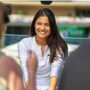 Copertina di Emma Raducanu star a Wimbledon: le voci del flirt con Alcaraz fanno impazzire fan e tabloid