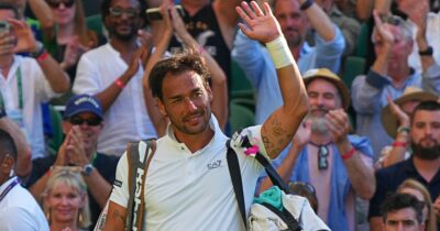 Copertina di Fabio Fognini lascia il tennis: il talento ribelle che non verrà ricordato per qualche racchetta rotta