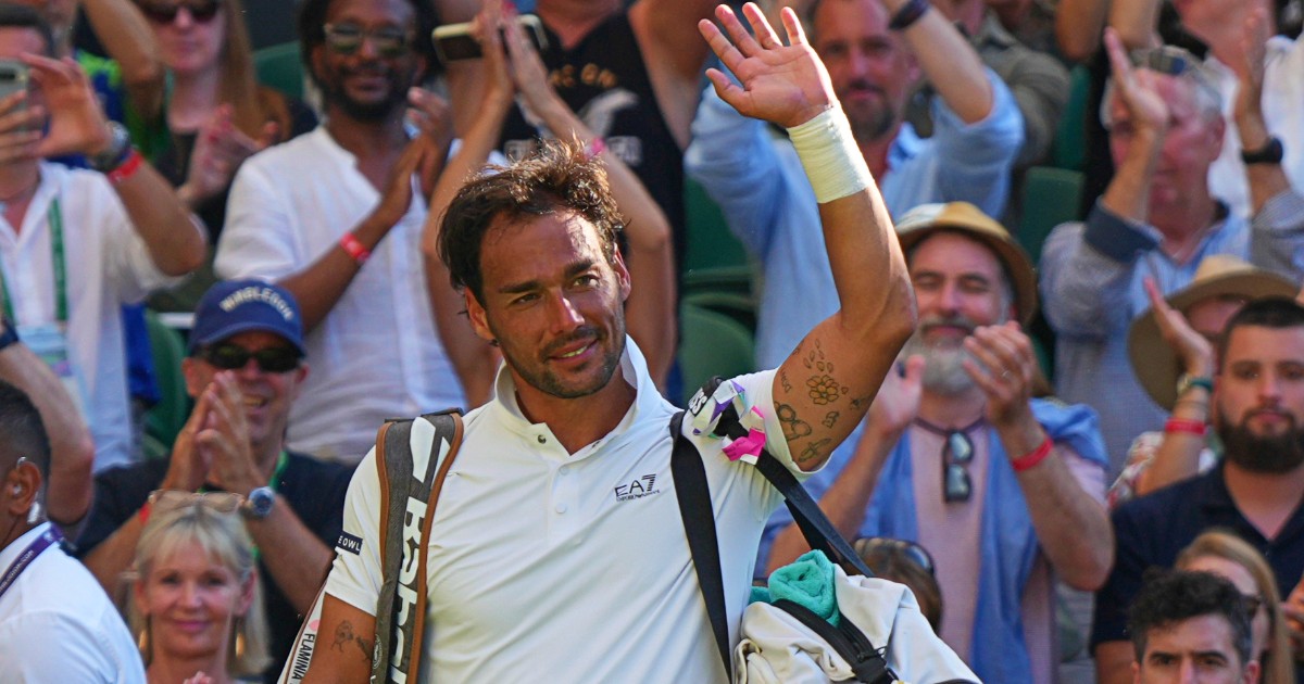 Fabio Fognini lascia il tennis: il talento ribelle che non verrà ricordato per qualche racchetta rotta Fabio Fognini lascia il tennis: il talento ribelle che non verrà ricordato per qualche racchetta rotta