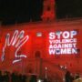 Copertina di Tentato femminicidio a Bari: cosparge l’ex moglie di alcol e tenta di darle fuoco sul posto di lavoro