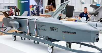 Copertina di Subito missili Taurus anti-Mosca: un pezzo del Pd vota ancora sì