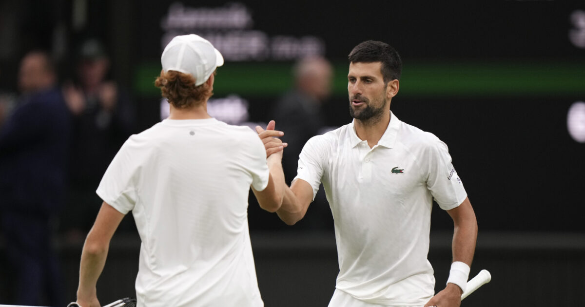 La prima finale di Sinner a Wimbledon o Djokovic verso il 25° Slam? Lo scontro generazionale infiamma le semifinali La prima finale di Sinner a Wimbledon o Djokovic verso il 25° Slam? Lo scontro generazionale infiamma le semifinali