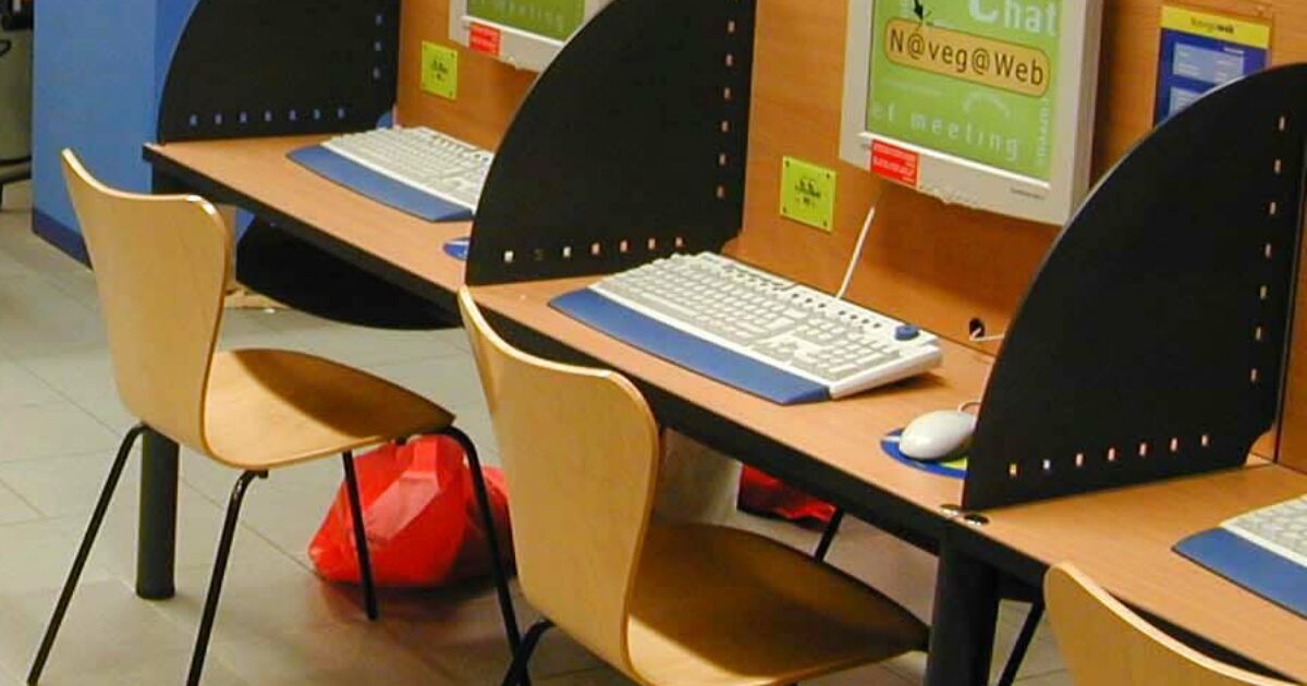 La Corte Costituzionale boccia una norma contro ludopatia: “Finisce per penalizzare gli internet point” La Corte Costituzionale boccia una norma contro ludopatia: “Finisce per penalizzare gli internet point”