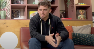 Copertina di “A 19 anni guadagno 35mila euro all’anno. Lavoro nell’intelligenza artificiale da quando avevo 16 anni. Il Latino? Non è utile”: il “caso” Leonardo Trapani