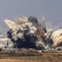 Copertina di Gaza, nuovi raid di Israele sulla Striscia: almeno 24 morti. L’Idf intercetta un missile lanciato dallo Yemen