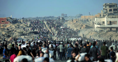 Copertina di “Gaza, in 40 giorni 800 morti in attesa di aiuti”: il report Onu. L’Idf parla di “incidenti”: “Imparata la lezione”