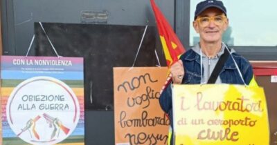 Copertina di Sit-in per delegato Usb che denunciò le armi