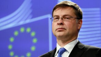 Copertina di Tassazione degli extraprofitti energetici, Giorgetti: “Consenso in Ue si allargherà”. La Commissione: “In questa fase nessuna proposta europea”