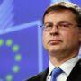 Copertina di Tassazione degli extraprofitti energetici, Giorgetti: “Consenso in Ue si allargherà”. La Commissione: “In questa fase nessuna proposta europea”