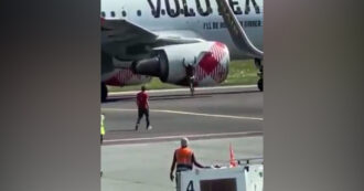 Copertina di Andrea Russo morto all’aeroporto di Bergamo, spunta un video di lui sulla pista: nessuno riesce a fermarlo