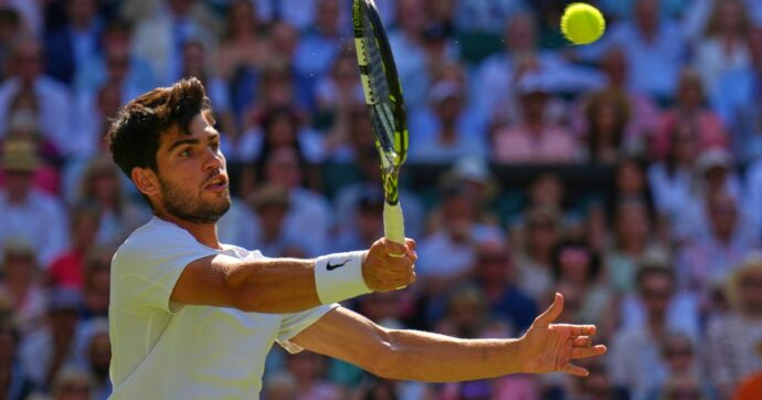 “Sinner ruberebbe il mio tocco di palla, senza dubbio. Ma lui ha un colpo che è brutale”: Alcaraz parla prima della finale