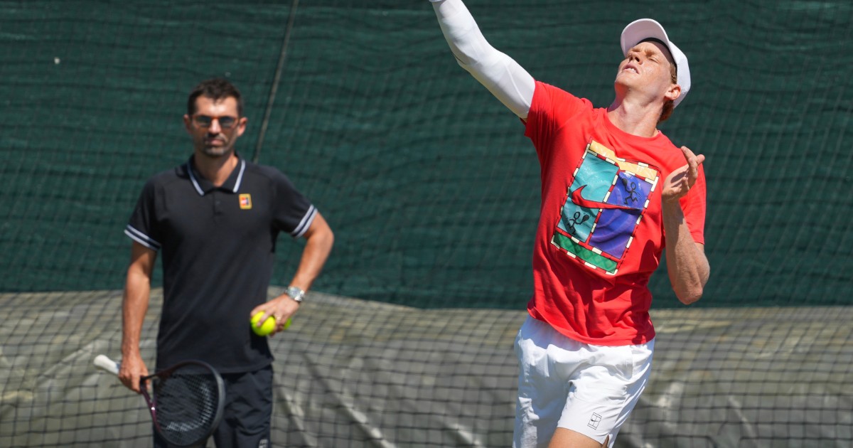 Vagnozzi analizza Sinner Alcaraz: “Dovrà impedire a Carlos di variare, quindi sarà cruciale un aspetto. Il tifo? Qui a Wimbledon è diverso” Vagnozzi analizza Sinner Alcaraz: “Dovrà impedire a Carlos di variare, quindi sarà cruciale un aspetto. Il tifo? Qui a Wimbledon è diverso”