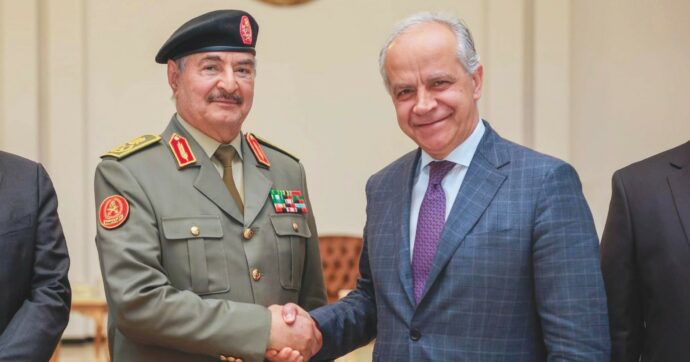 Bruxelles è furibonda con l’Italia: “Fate troppe concessioni a Haftar”