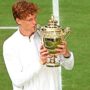 Copertina di Sinner, il trionfo sull’erba di Wimbledon rivoluziona i confini del tennis italiano