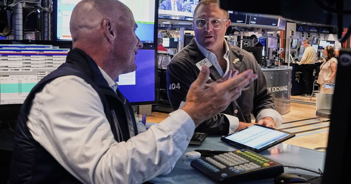 effetto dazi sui mercati si rafforza il dollaro deboli le borse