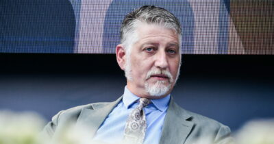 Copertina di Giuli contro il “Corriere”: “Censurata una mia intervista”. Il quotidiano: “Insultava Galli della Loggia”