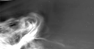 Copertina di Spazio, le immagini senza precedenti dell’attività solare diffuse dalla Nasa