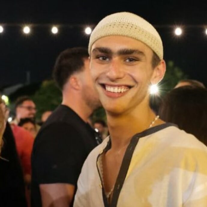 “Quando prendevo la mescalina mi sentivo Dio, regalavo le mie collane d’oro ai barboni, aiutavo i ragazzi che fumavano crack… Le droghe sono il demonio e oggi sono rinato”: parla Achille Costacurta