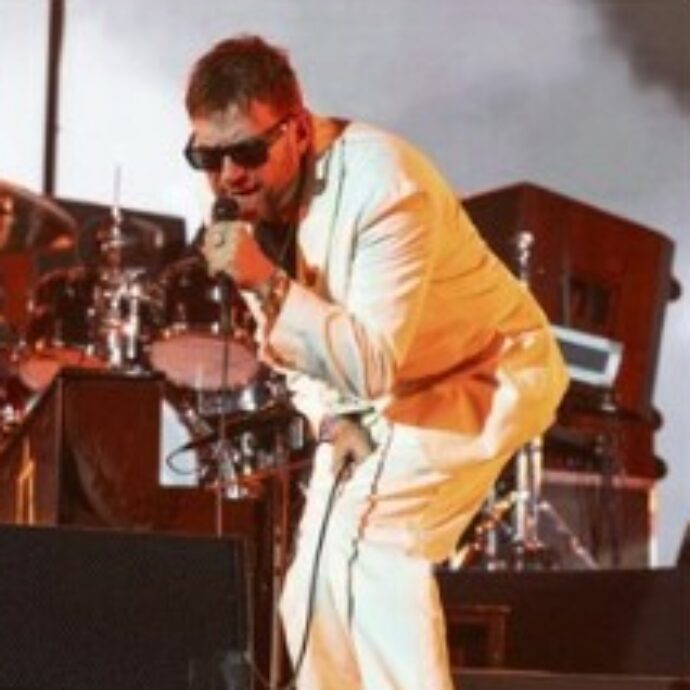 Cosa ne pensa Damon Albarn del tour degli Oasis? “Hanno vinto tutto: la battaglia, la guerra, l’intera campagna militare”