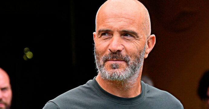 La lezione di calcio di Enzo Maresca a Luis Enrique: il tecnico italiano che ha fatto risorgere il Chelsea e mandato in tilt il Psg