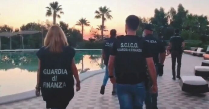 Copertina di “Prestami 50mila euro”: così Renato "Betulla" Farina chiese soldi al riciclatore dei clan per intercedere con Gianni Letta