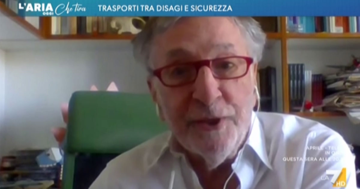 Trenitalia, Ponti a La7: “Riceve fiumi di soldi pubblici senza rendere conto a nessuno. Linee sature? Non è vero” Trenitalia, Ponti a La7: “Riceve fiumi di soldi pubblici senza rendere conto a nessuno. Linee sature? Non è vero”