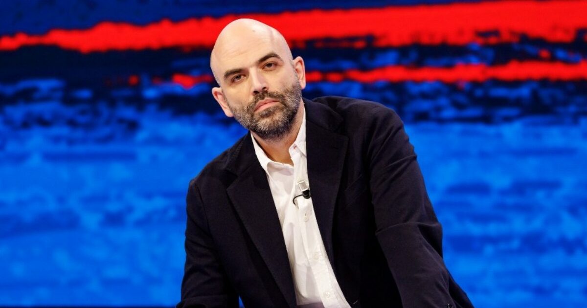 Minacce a Saviano e Capacchione, confermata in Appello la condanna al boss Bidognetti. Lo scrittore in lacrime in aula Minacce a Saviano e Capacchione, confermata in Appello la condanna al boss Bidognetti. Lo scrittore in lacrime in aula