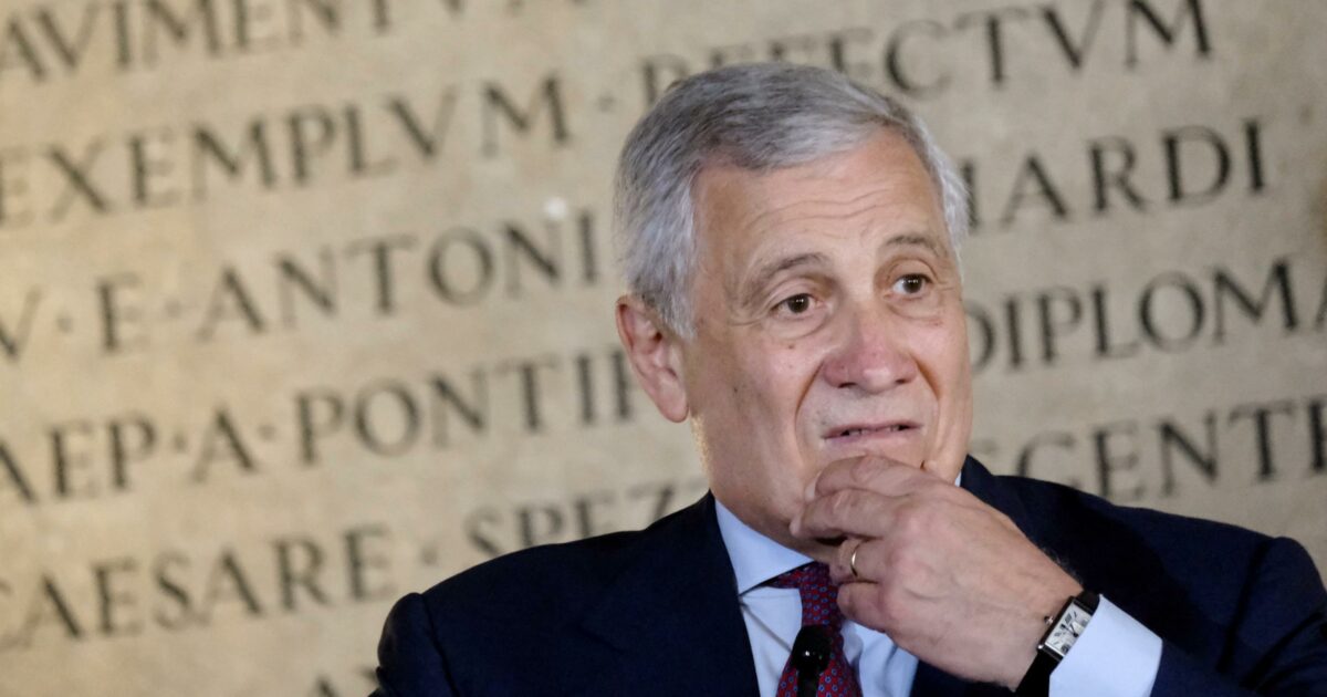 Armi italiane all’Ucraina? Per Tajani “decide la Nato”. Ma la scelta è solo del governo Armi italiane all’Ucraina? Per Tajani “decide la Nato”. Ma la scelta è solo del governo