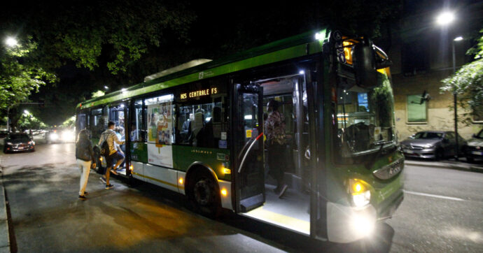 Milano, autista Atm aggredito nella notte con una bottiglia di vetro: un arresto