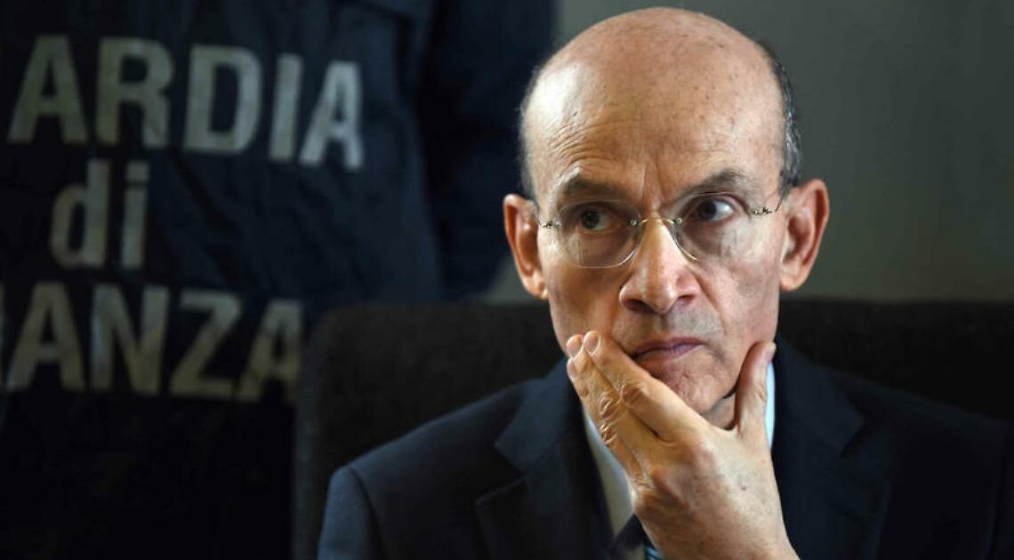“Sistema Sorrento”, i pm: “Un imprenditore voleva suicidarsi per le vessazioni del sindaco arrestato” “Sistema Sorrento”, i pm: “Un imprenditore voleva suicidarsi per le vessazioni del sindaco arrestato”