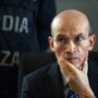 Copertina di “Sistema Sorrento”, i pm: “Un imprenditore voleva suicidarsi per le vessazioni del sindaco arrestato”