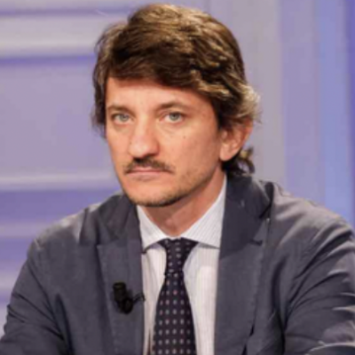 Copertina di Tommaso Labate ‘prende il posto’ di Mario Giordano il mercoledì sera su Rete4. E viene cancellato ‘Mattino 4’: tutti i cambiamenti in palinsesto