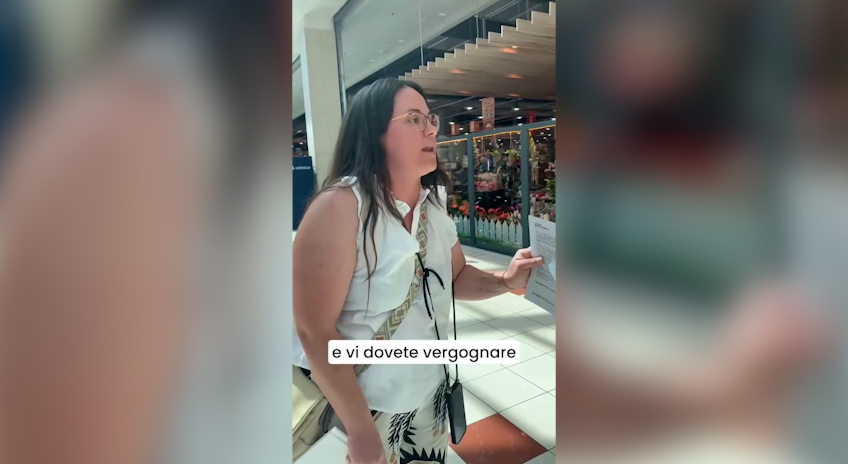 “850 euro al mese per un full time, vergognatevi”: l’attivista protesta con la direttrice di un supermercato
