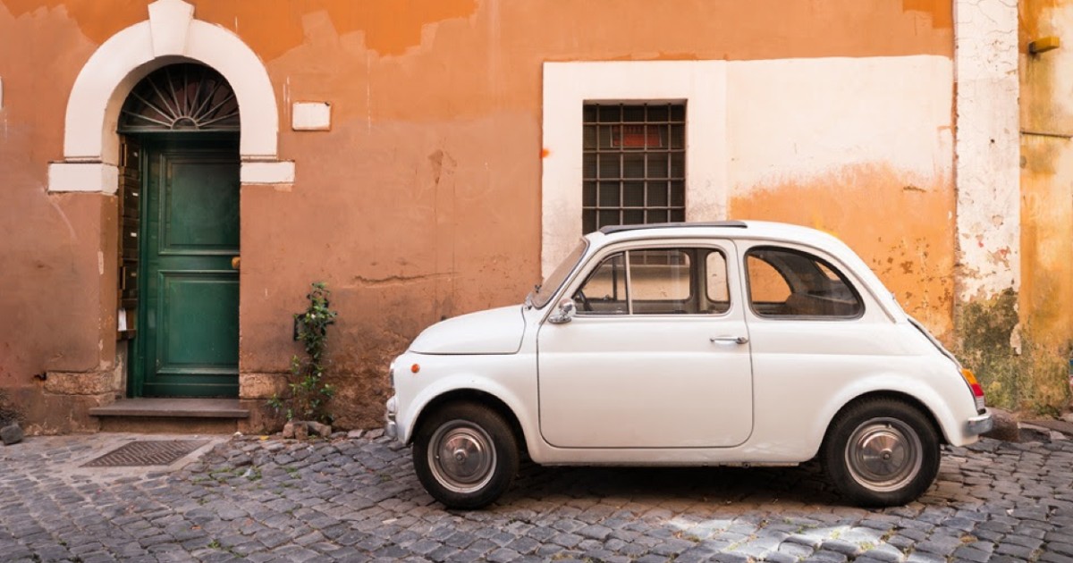 L’auto in Italia? Sempre più vecchia. 10,7 milioni di automobilisti ne guidano una con più di 15 anni L’auto in Italia? Sempre più vecchia. 10,7 milioni di automobilisti ne guidano una con più di 15 anni