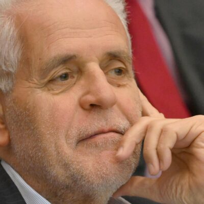 Copertina di Roberto Formigoni: “Il popolo è ancora con me. Io candidato? Mai dire mai”