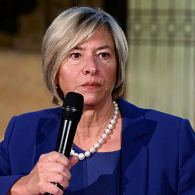 Copertina di Crosetto-Pinotti, missione subacquea