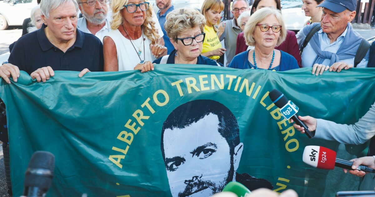 Alberto Trentini in carcere in Venezuela da dieci mesi. La madre: “Chi ha il potere lo faccia tornare a casa” Alberto Trentini in carcere in Venezuela da dieci mesi. La madre: “Chi ha il potere lo faccia tornare a casa”