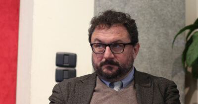 Copertina di L’ombra sull’assessore all’Urbanistica di Torino: “Rapporti tra il suo studio e società con progetti urbanistici in atto”