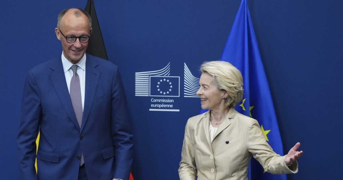 Per riarmarsi la Germania cestina il Patto di Stabilità e rinnega i principi dell’austerity (imposta agli altri) Per riarmarsi la Germania cestina il Patto di Stabilità e rinnega i principi dell’austerity (imposta agli altri)