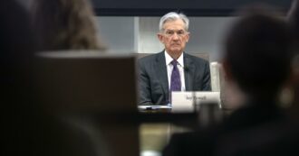 Trump mette il governatore della Fed Powell nel mirino: “Penso sia già sotto indagine”