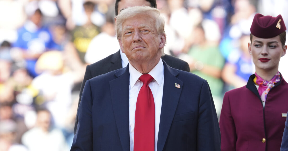 Ora Wsj e Ft “celebrano” la strategia di Trump. “Sta vincendo la guerra commerciale”, “A scappare sono gli altri” Ora Wsj e Ft “celebrano” la strategia di Trump. “Sta vincendo la guerra commerciale”, “A scappare sono gli altri”