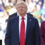 Copertina di Ora Wsj e Ft celebrano la strategia di Trump. “Sta vincendo la guerra commerciale”, “A scappare sono gli altri”