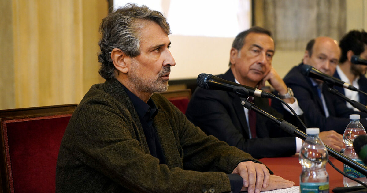 sintonia tra l8217assessore indagato e sala per portare avanti le relazioni con gli immobiliaristi cosa scrivono i pm